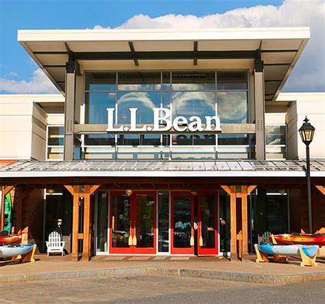 Ll bean burlington ma - 93 reviews of L.L.Bean "This is a HUGE store with lots to choose from and very friendly staff. Everyone is really nice - AND they have kayak and fly fishing outings on weekends in the …